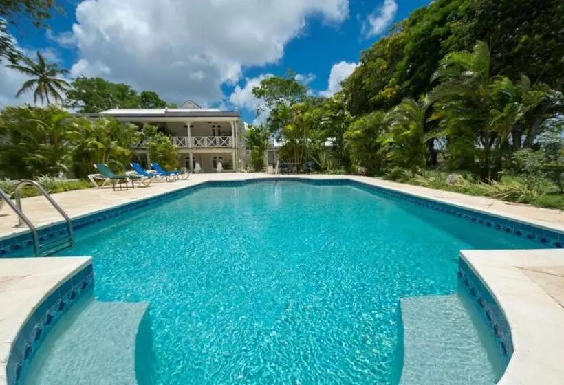 هتل La Hacienda Bellevue