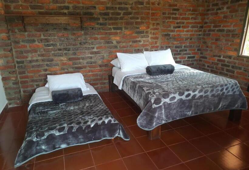 בית מלון כפרי Hacienda Rosa Franca