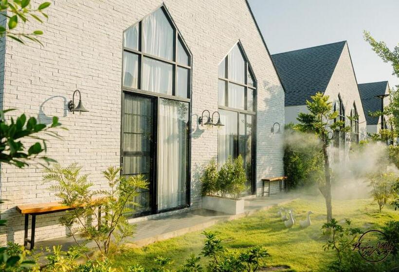 Hotel Phuping Valley Resort