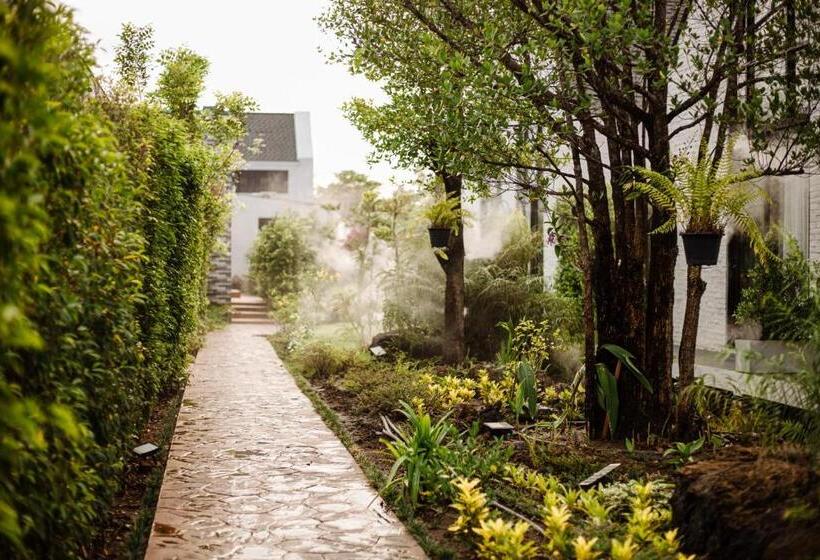 Hotel Phuping Valley Resort