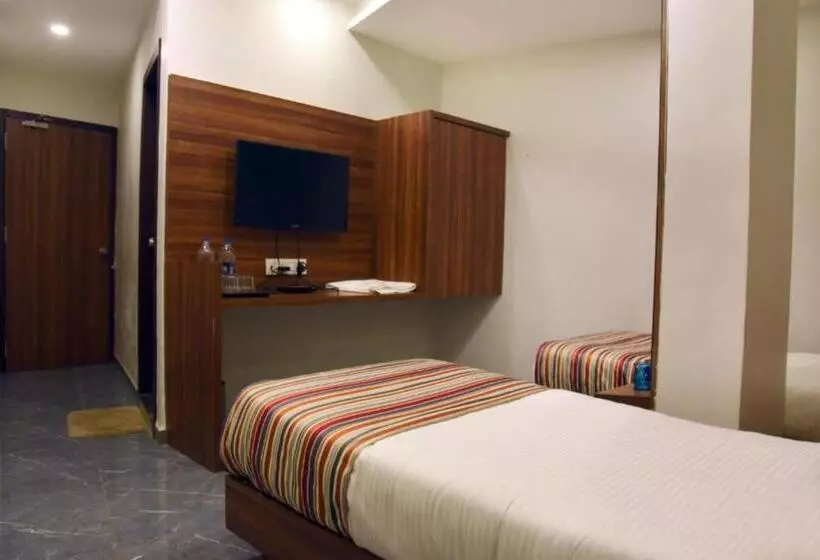 ホテル Rajpath Inn