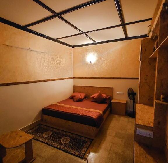 Hotel Ward80 Wayanad