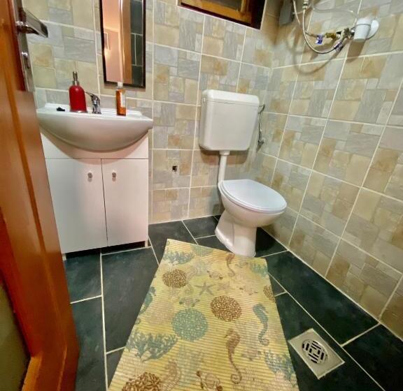 膳宿费 Babér Apartmanház Balatonakarattya