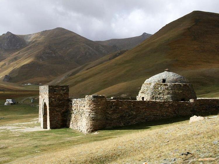 پانسیون Mikasa Guest House