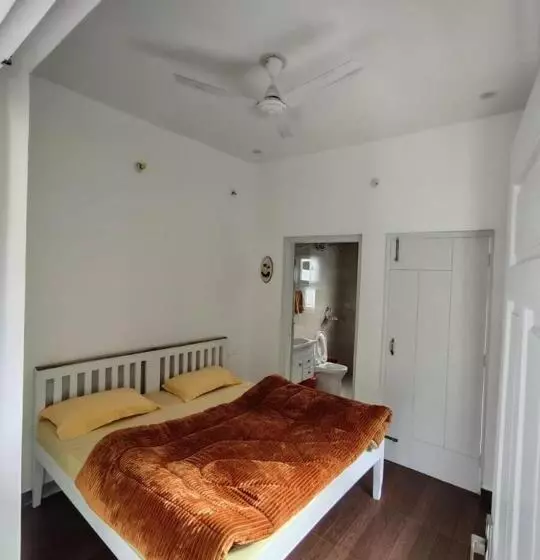 Majatalo Van Mahal Himalayas