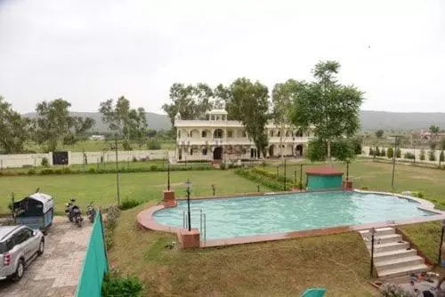 Resort Rani Baagh