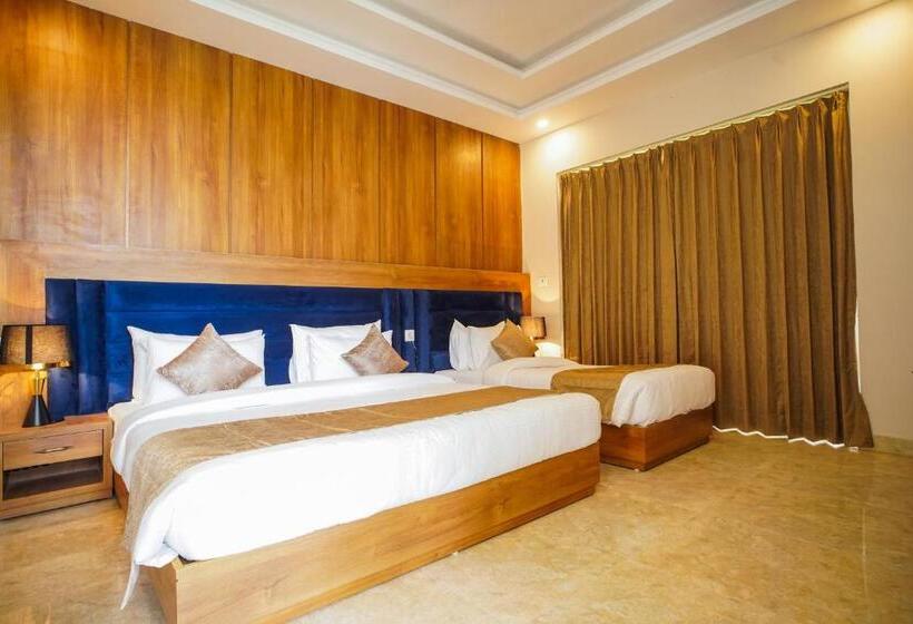 Stone Wood Hotel, Rishikesh