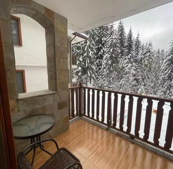 Aparthotel Raikov Ski Lodge