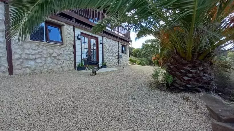 Aamiaismajoitus (B&B) Hill Moi Country Stay By The Sea