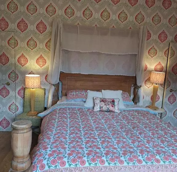 ベッドアンドブレックファースト Private Suite At Llanddinog House Near Solva