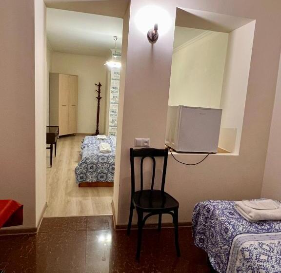 تختخواب و صبحانه Ok