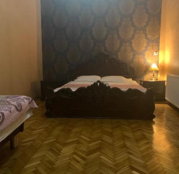 تختخواب و صبحانه Ok