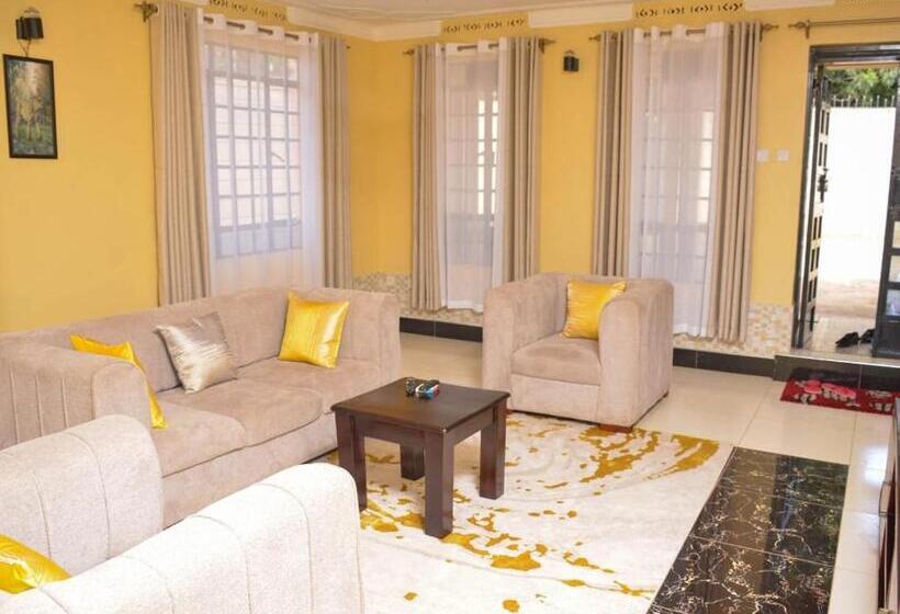 تختخواب و صبحانه S&n Airbnb Busia