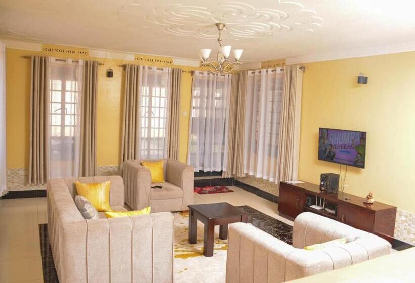 تختخواب و صبحانه S&n Airbnb Busia