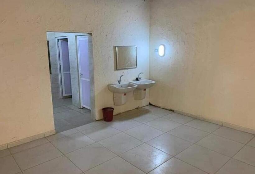 هتل شالية ومزرعة ضوء القمر