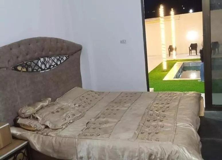 هتل شالية ومزرعة ضوء القمر
