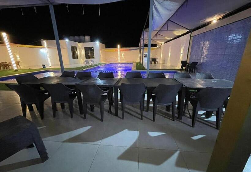 هتل شالية ومزرعة ضوء القمر