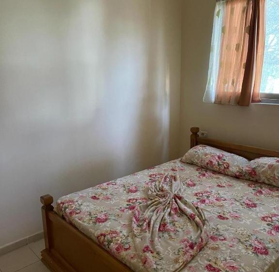 בית מלון כפרי Clarissa