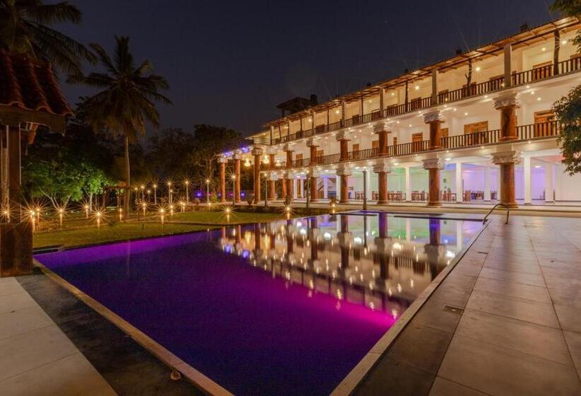 Hotel Elysia Sigiriya