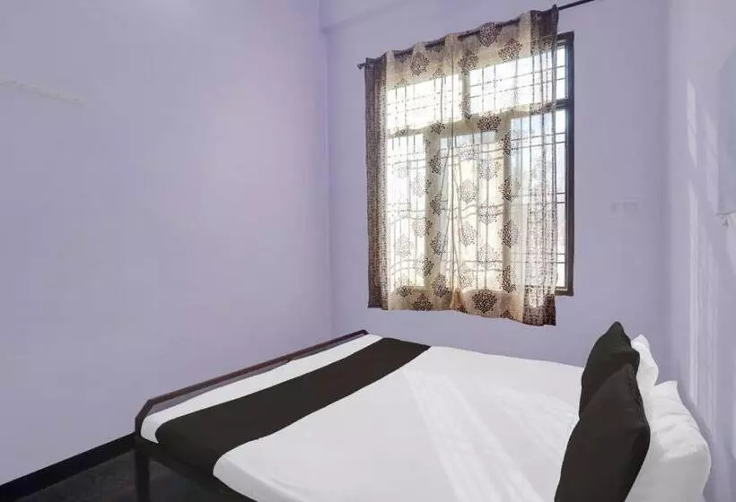 ホテル O Aravali Guest House & Restaurant