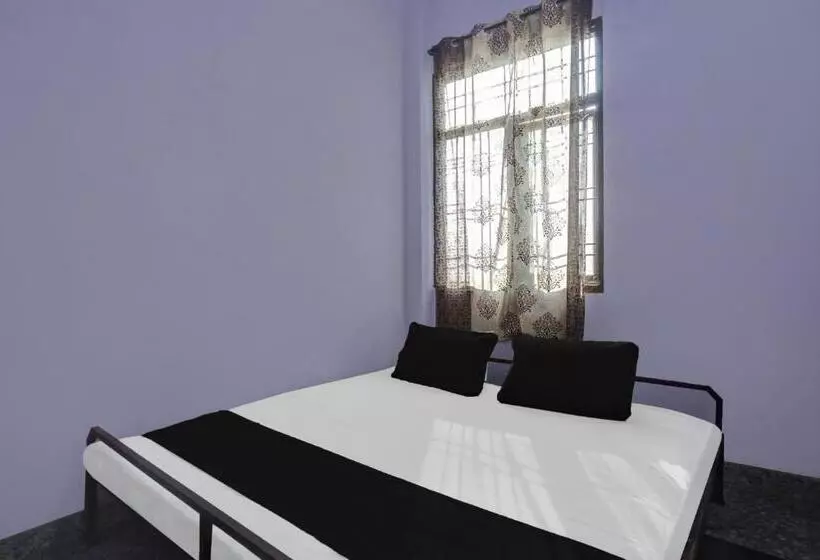 ホテル O Aravali Guest House & Restaurant