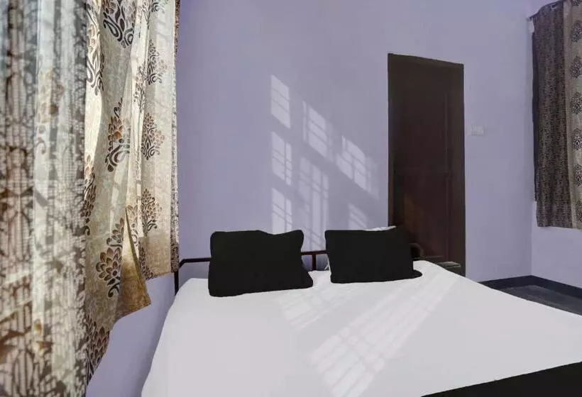 ホテル O Aravali Guest House & Restaurant