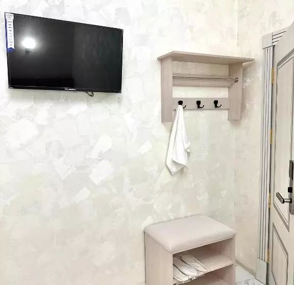 Mirka Hotel Lux