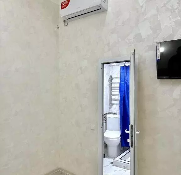 Mirka Hotel Lux