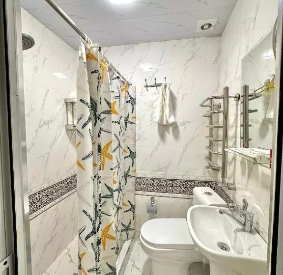 Mirka Hotel Lux