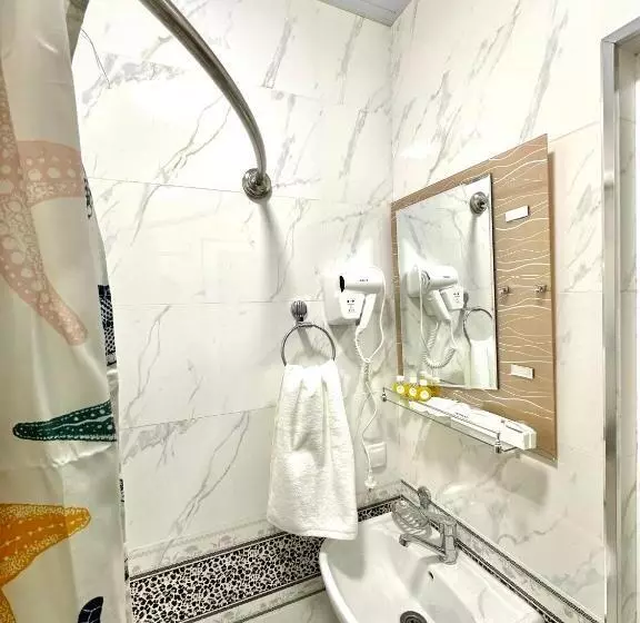 Mirka Hotel Lux