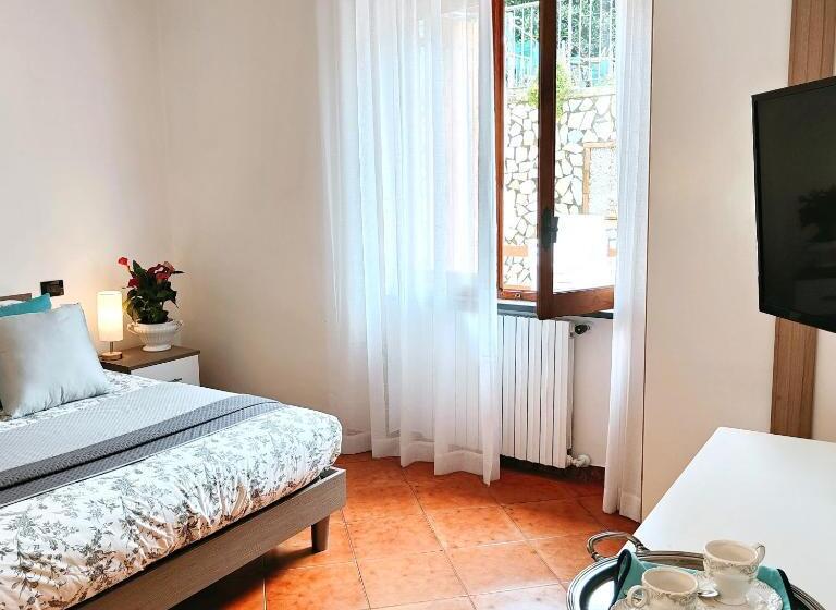 פנסיון Camera Relax Confortevole E Riservata In Villa