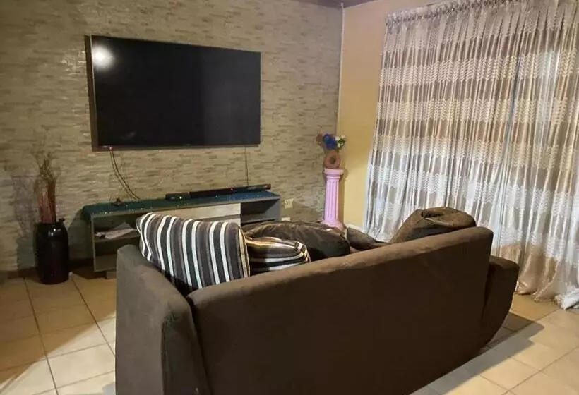 ペンション Eliza Guest House