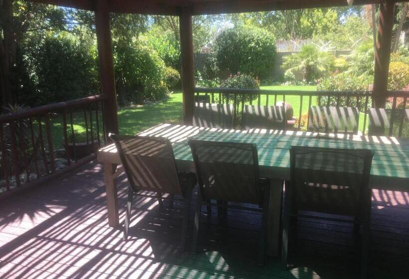 Пансион Room In Guest Room   Berke Guest Room Ermelo