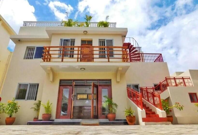 Pension Tranquil Pendo Villas