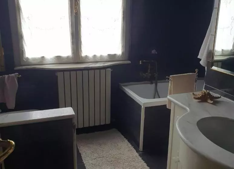 Majatalo Vibe Spoleto, Stazione A 150 Mt, Parcheggio Gratuito