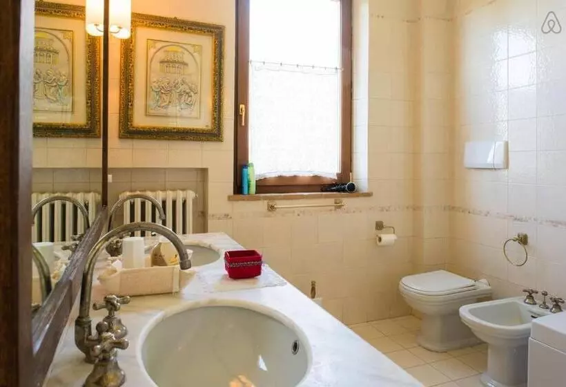 B&b La Casa Tra Gli Ulivi