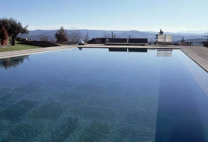 ベッドアンドブレックファースト La Madernassa Resort   Casalora Dimora Storica Di Charme