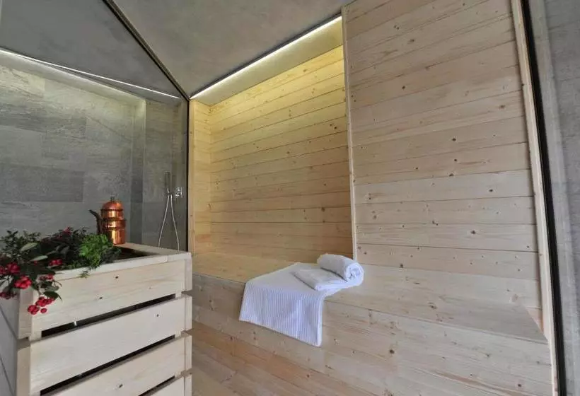 ベッドアンドブレックファースト La Madernassa Resort   Casalora Dimora Storica Di Charme
