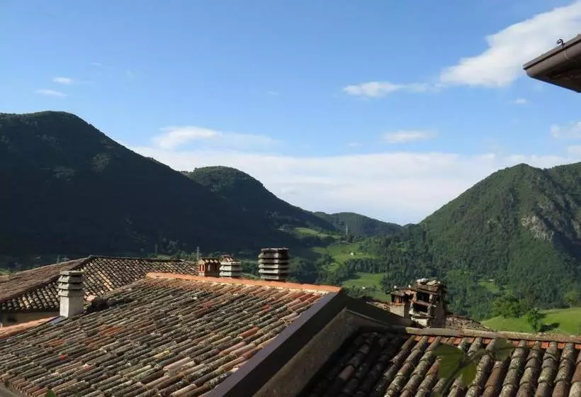 ベッドアンドブレックファースト Locanda Genzianella