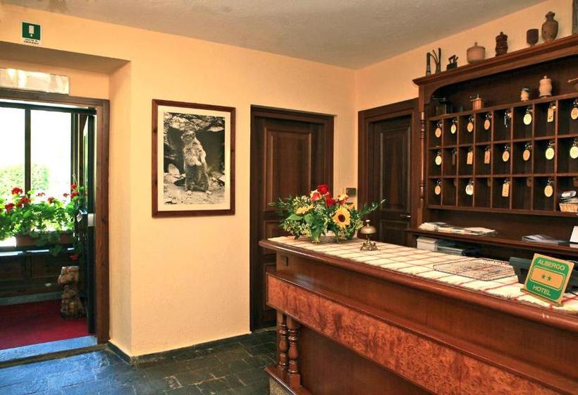 فندق Albergo Le Marmotte