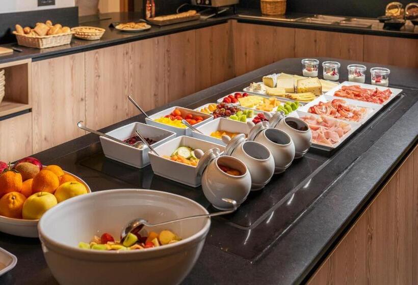 בית מלון כפרי Chalet Sas Morin