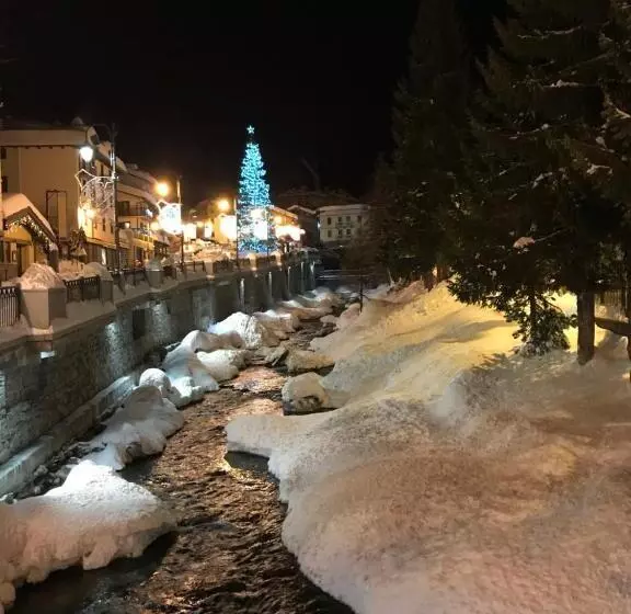 هتل Coeur Du Village