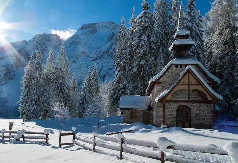 Отель Edelweiss