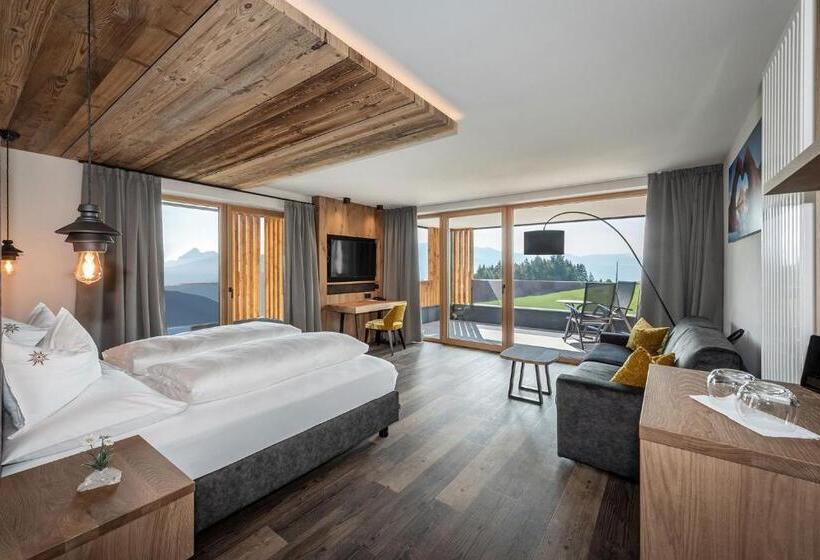 Отель Edelweiss