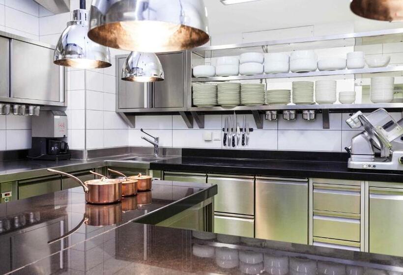 هتل Gasthof Kohlern 1130 M