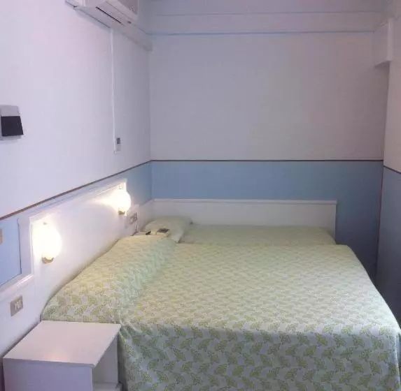Hotelli Ideal