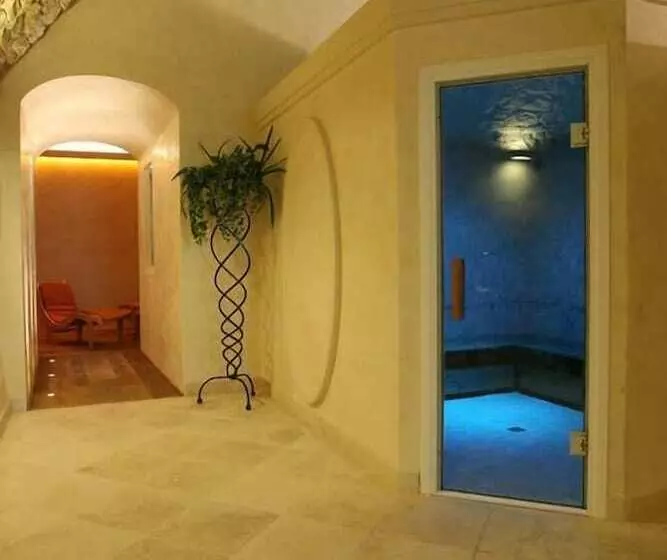 Hotelli Palazzo Squarcialupi