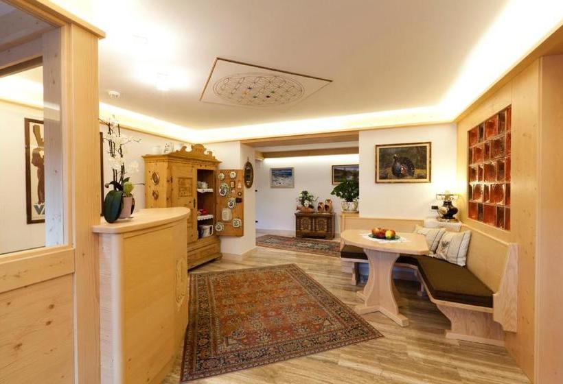 בית מלון כפרי Pensione Veneranda