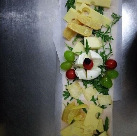 호텔 Ristorante Supersonik