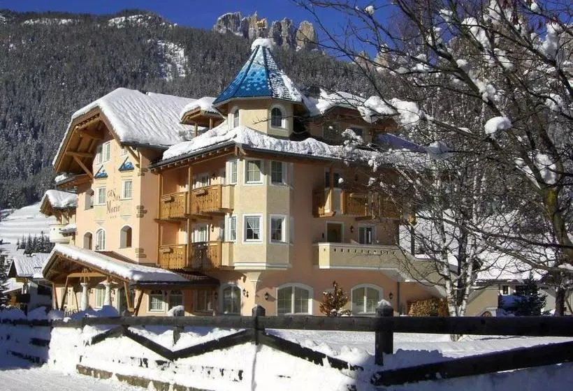 هتل Chalet Sas Morin